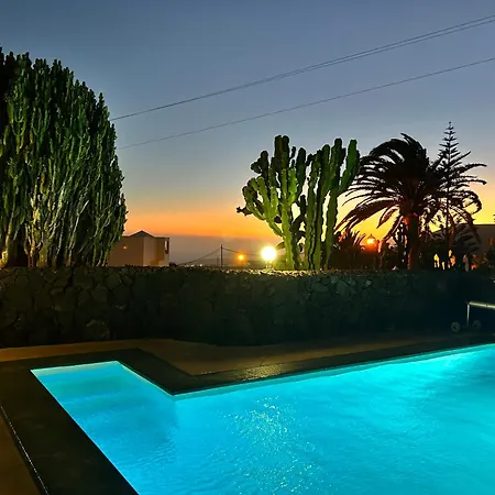 Cactus Piscina Climatizada 别墅 *